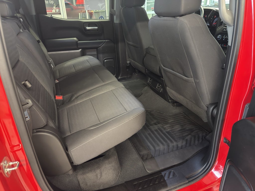 2023 Chevrolet Silverado Custom