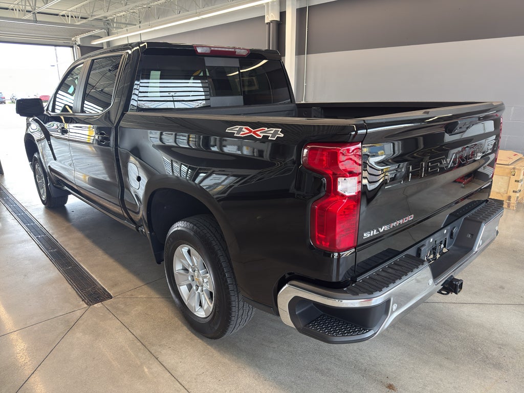 2023 Chevrolet Silverado LT