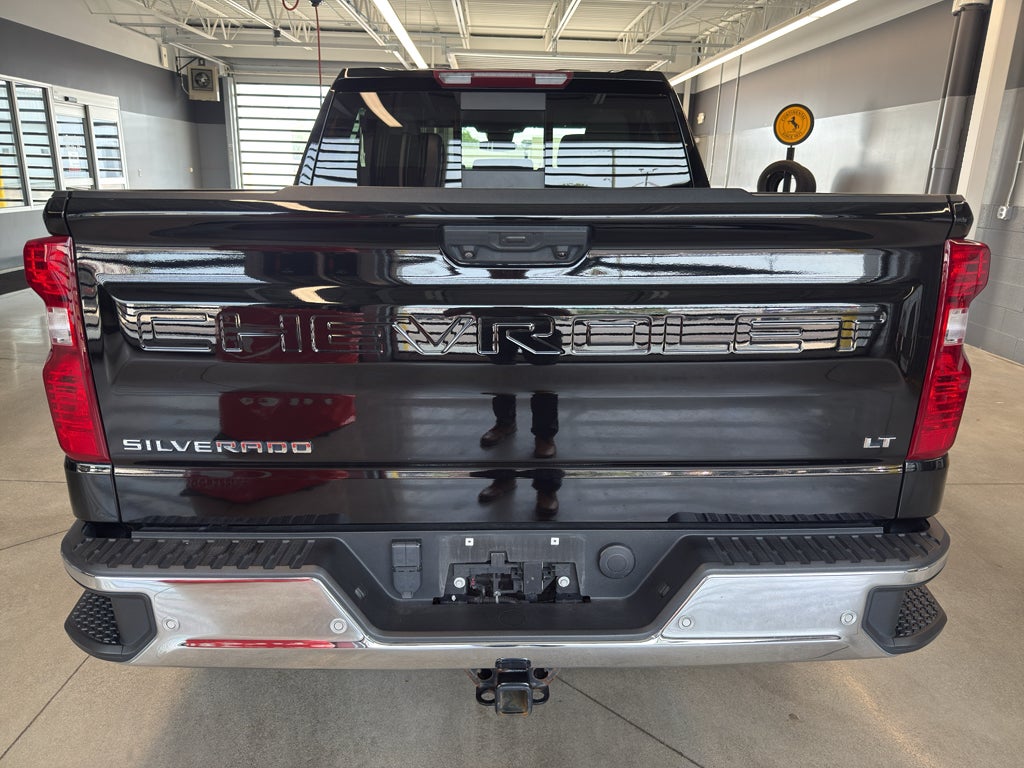 2023 Chevrolet Silverado LT