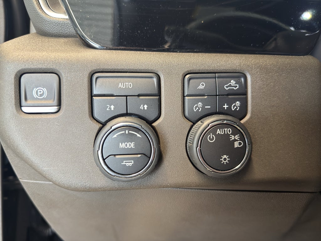 2023 Chevrolet Silverado LT