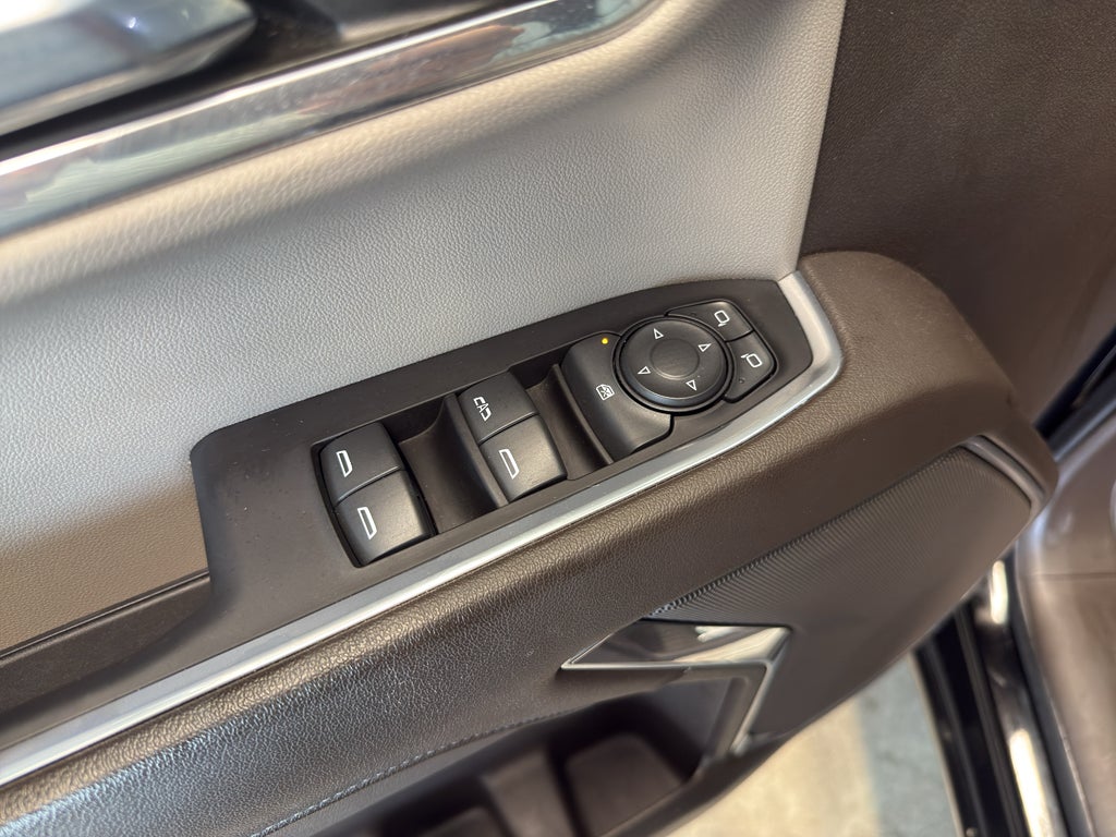 2023 Chevrolet Silverado LT