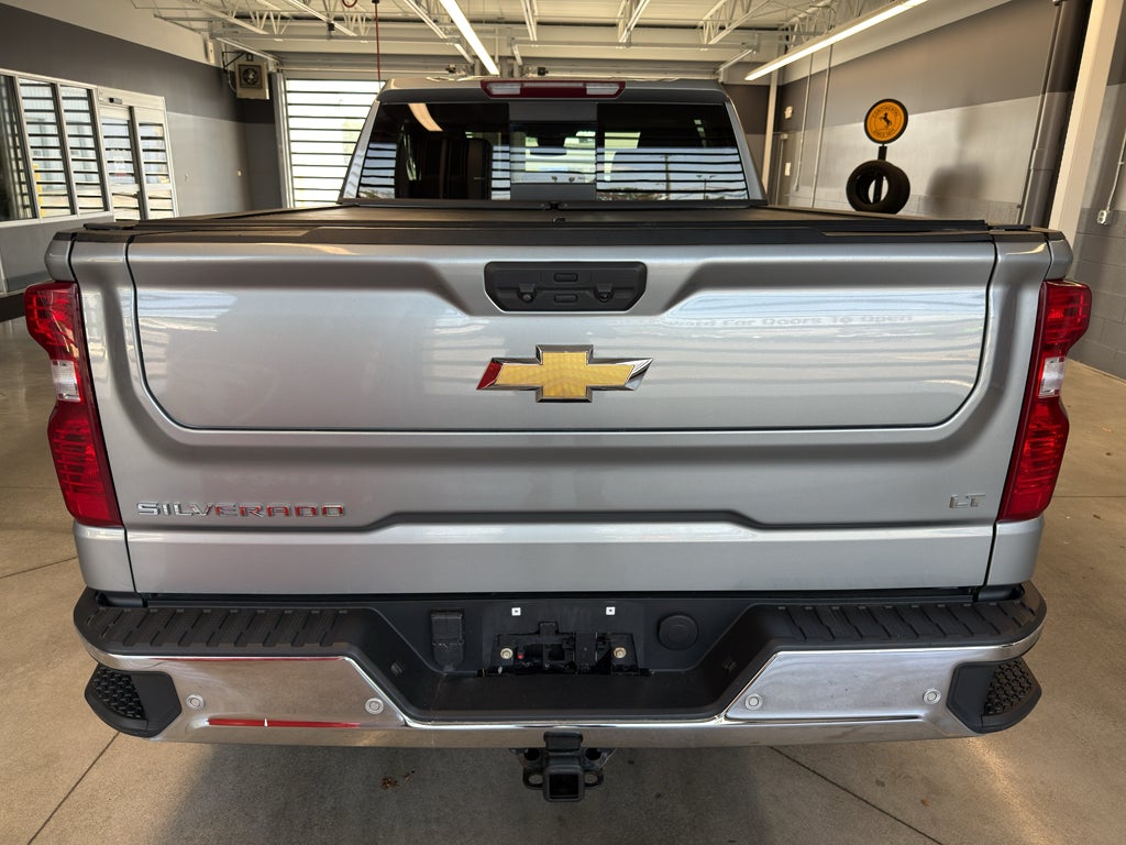 2023 Chevrolet Silverado LT