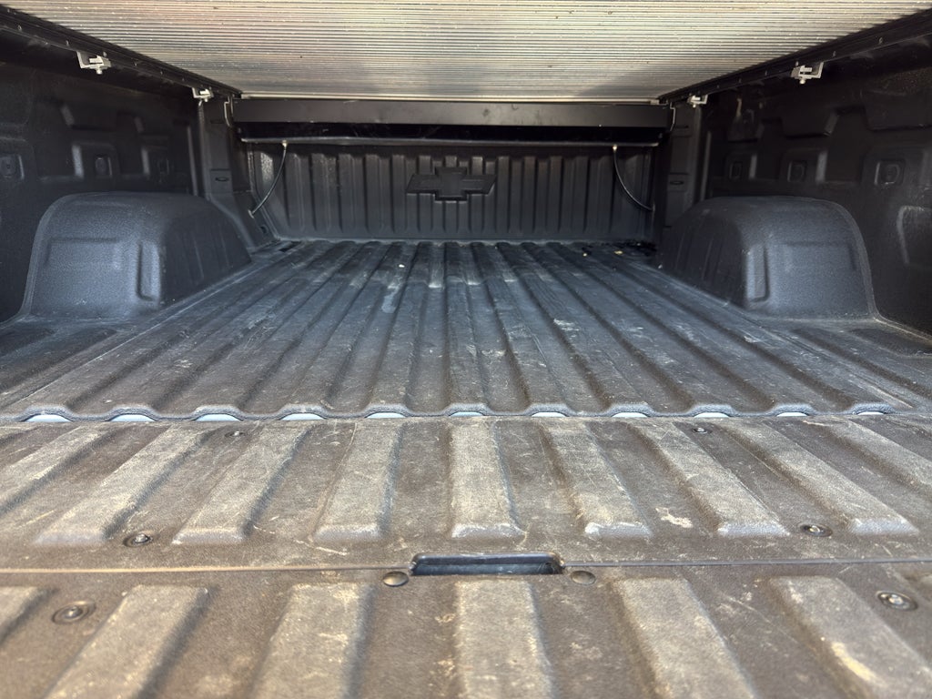 2023 Chevrolet Silverado LT
