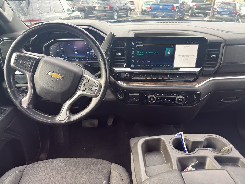 2023 Chevrolet Silverado LT
