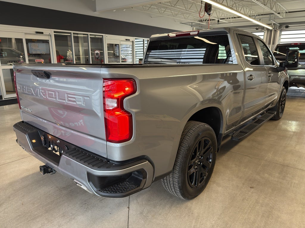 2024 Chevrolet Silverado RST