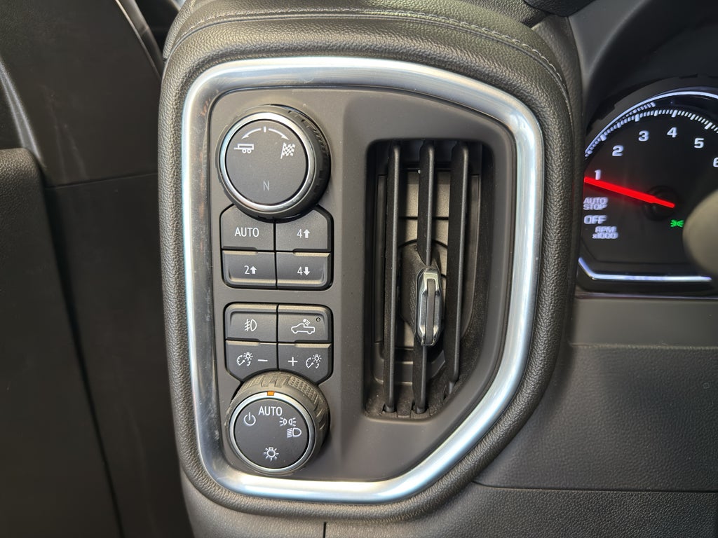 2019 Chevrolet Silverado RST