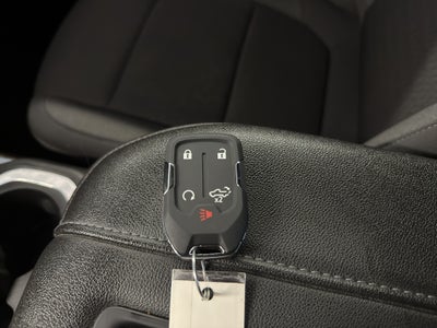 2022 Chevrolet Silverado RST