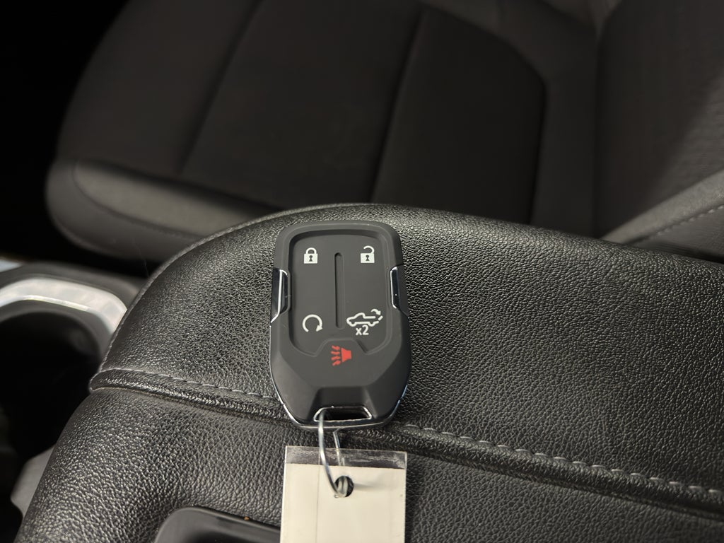 2022 Chevrolet Silverado RST