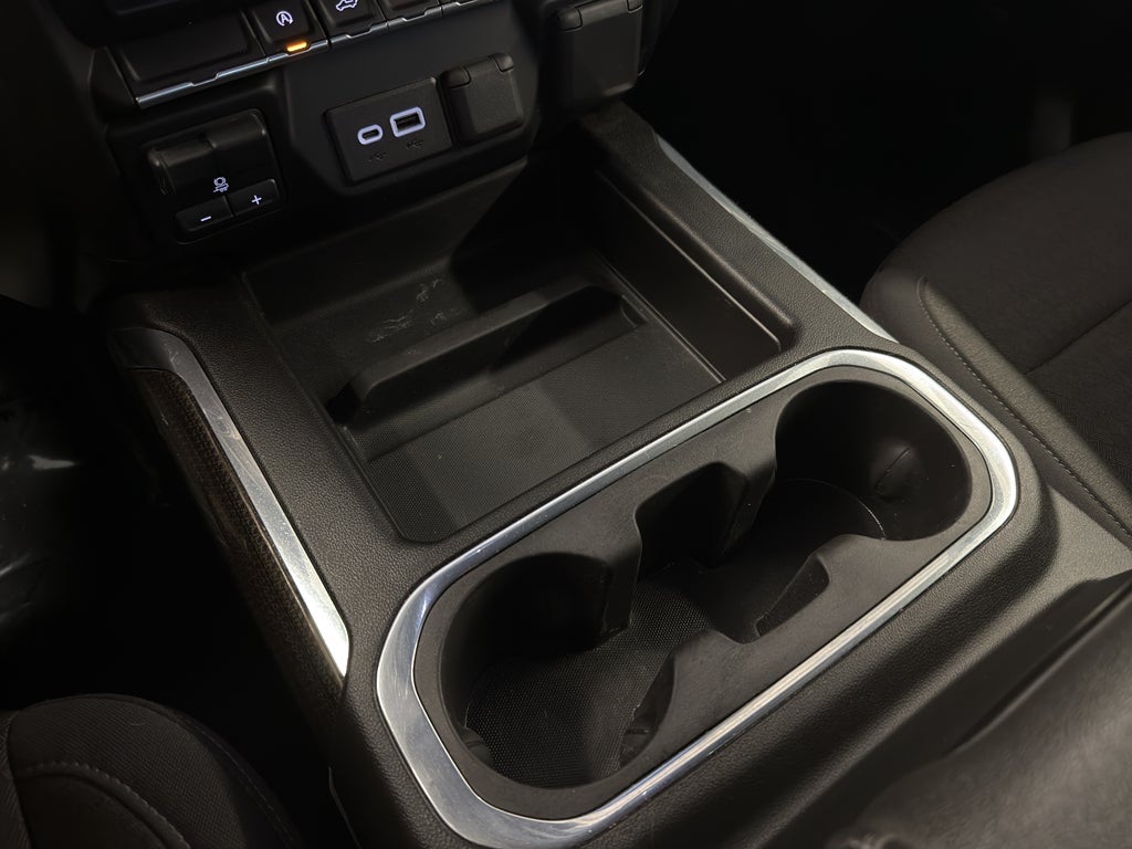 2022 Chevrolet Silverado RST