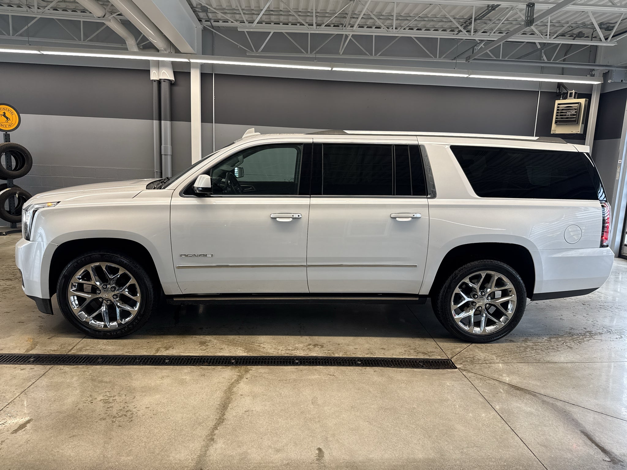 2020 GMC Yukon XL Denali