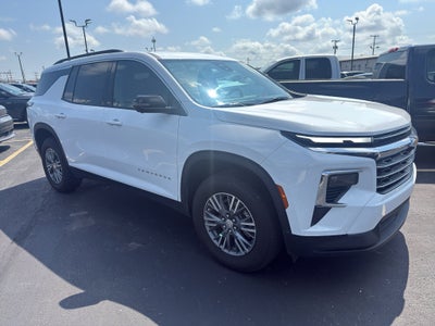 2026 Chevrolet Traverse FWD LT