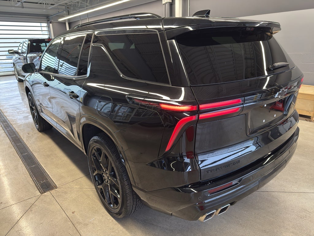 2025 Chevrolet Traverse FWD RS