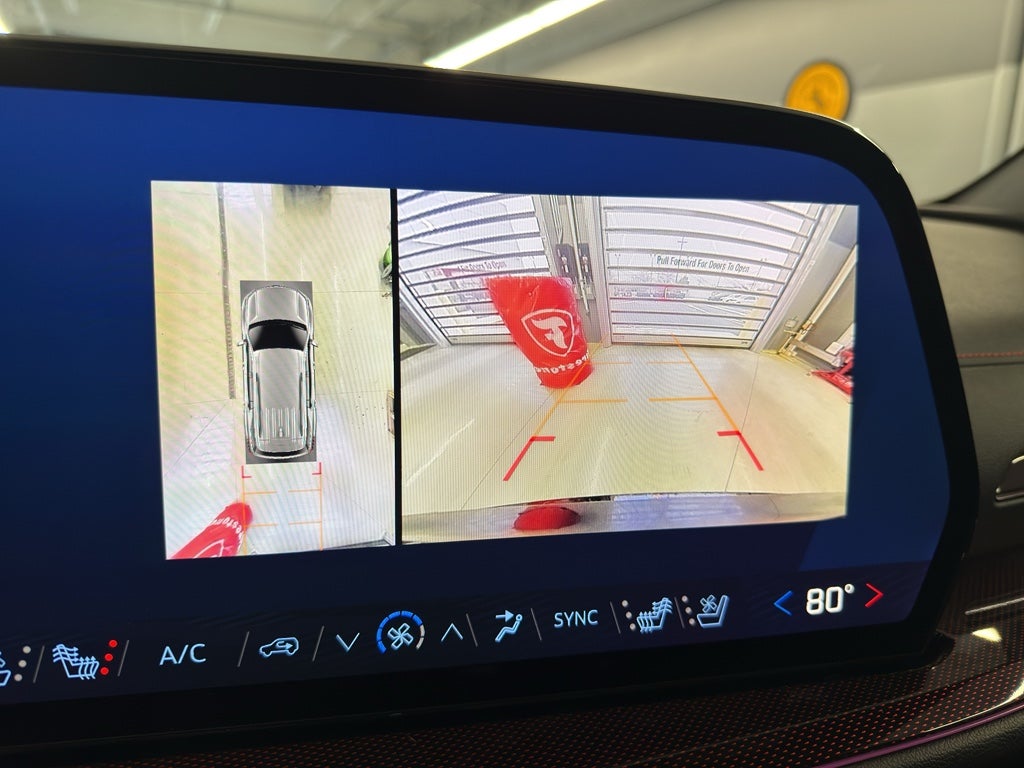 2025 Chevrolet Traverse FWD RS