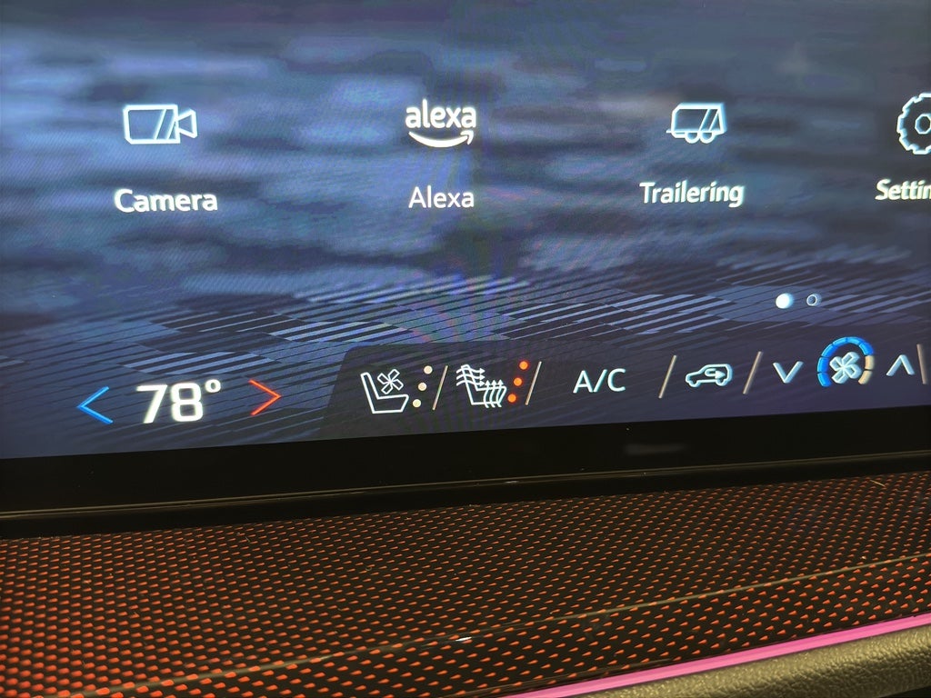 2025 Chevrolet Traverse FWD RS