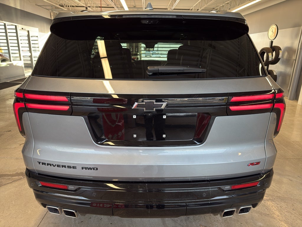 2025 Chevrolet Traverse RS