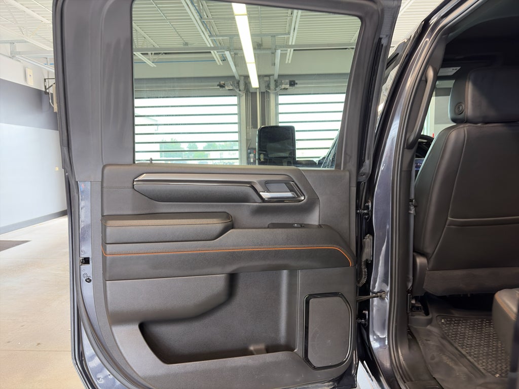 2024 GMC Sierra AT4