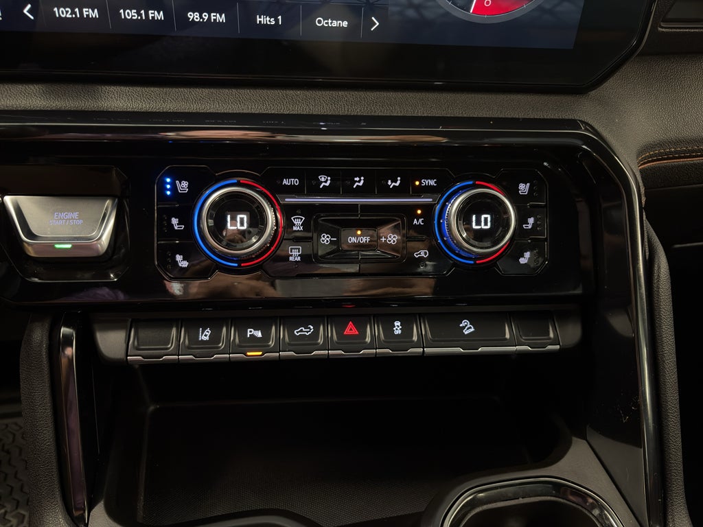 2024 GMC Sierra AT4