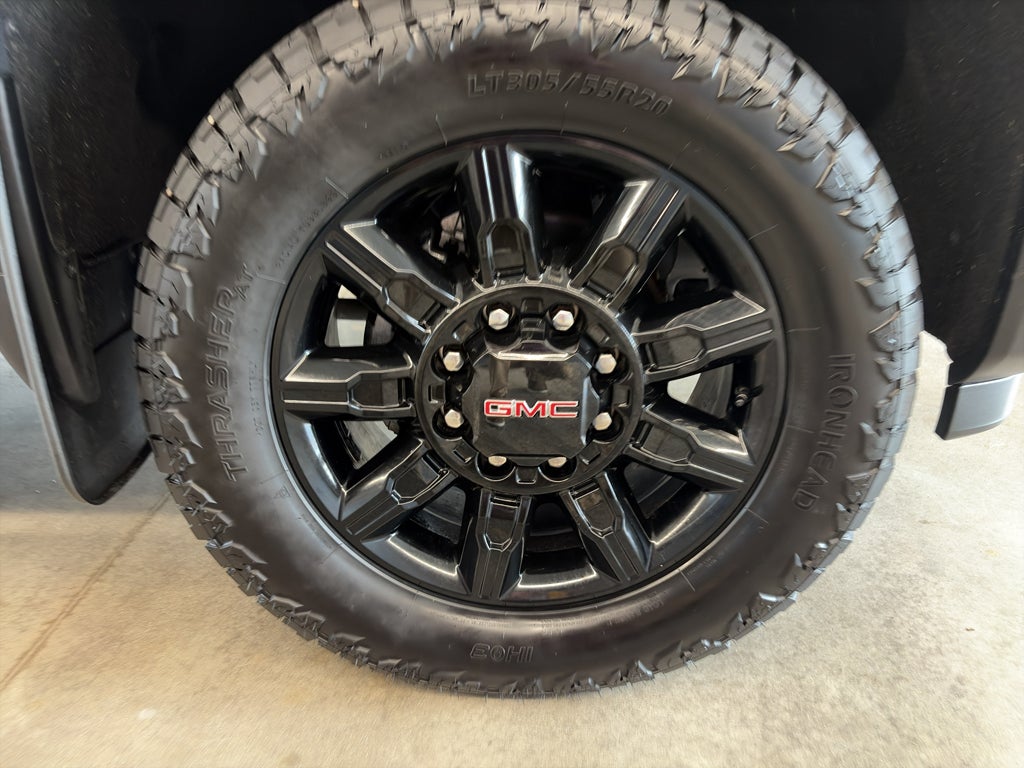 2024 GMC Sierra AT4