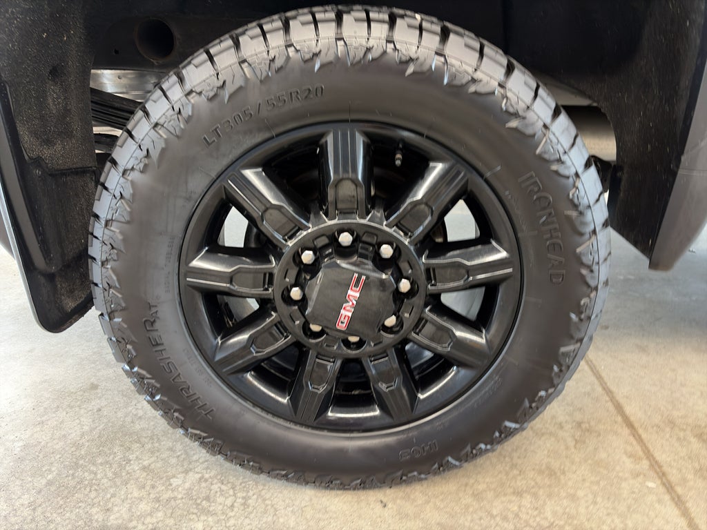 2024 GMC Sierra AT4