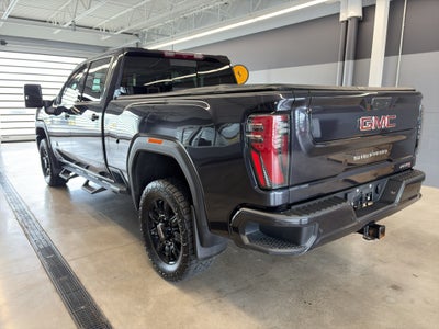 2024 GMC Sierra AT4