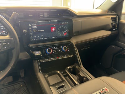 2024 GMC Sierra AT4