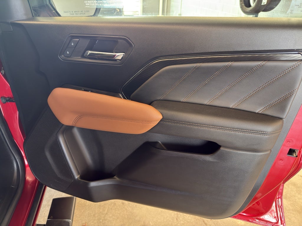 2023 GMC Canyon 4WD AT4