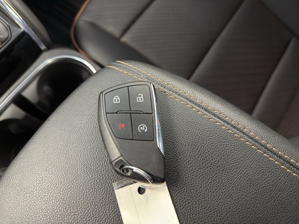 2023 GMC Canyon 4WD AT4