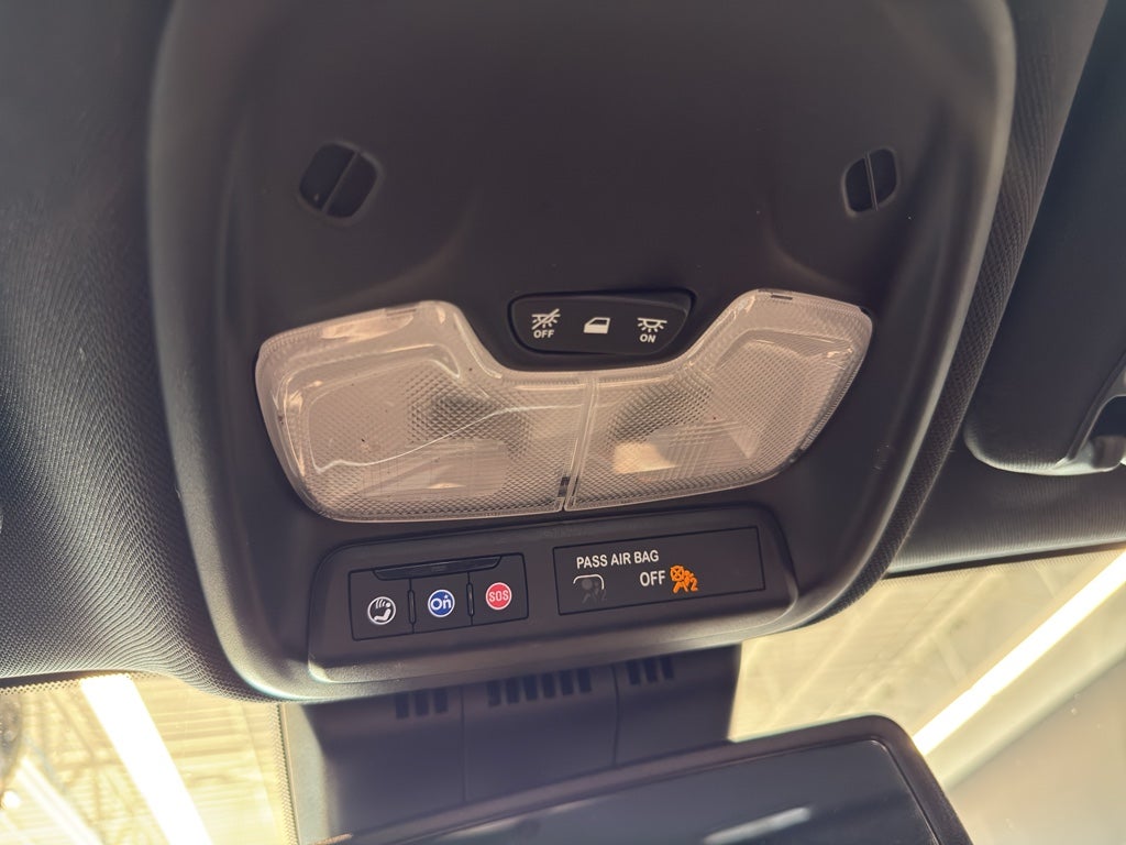 2023 GMC Canyon 4WD AT4