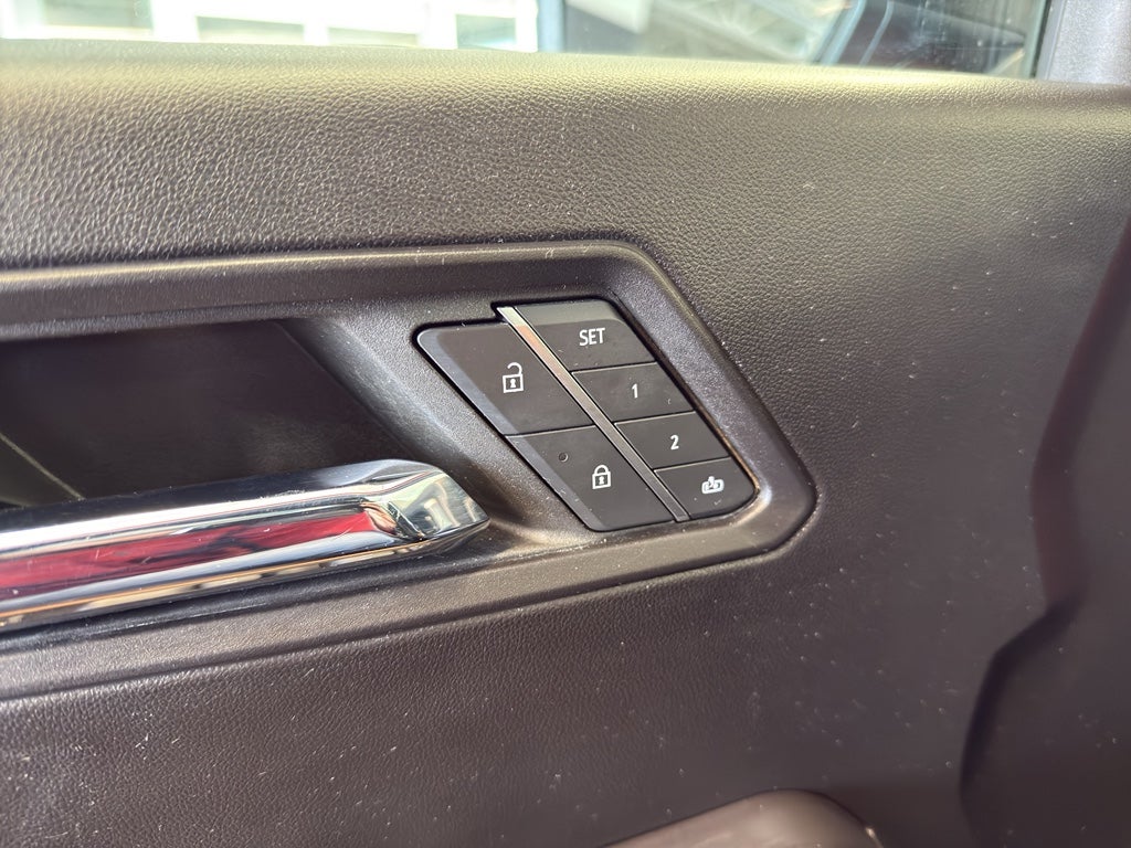 2023 GMC Canyon 4WD AT4