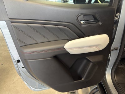 2024 GMC Canyon 4WD AT4X