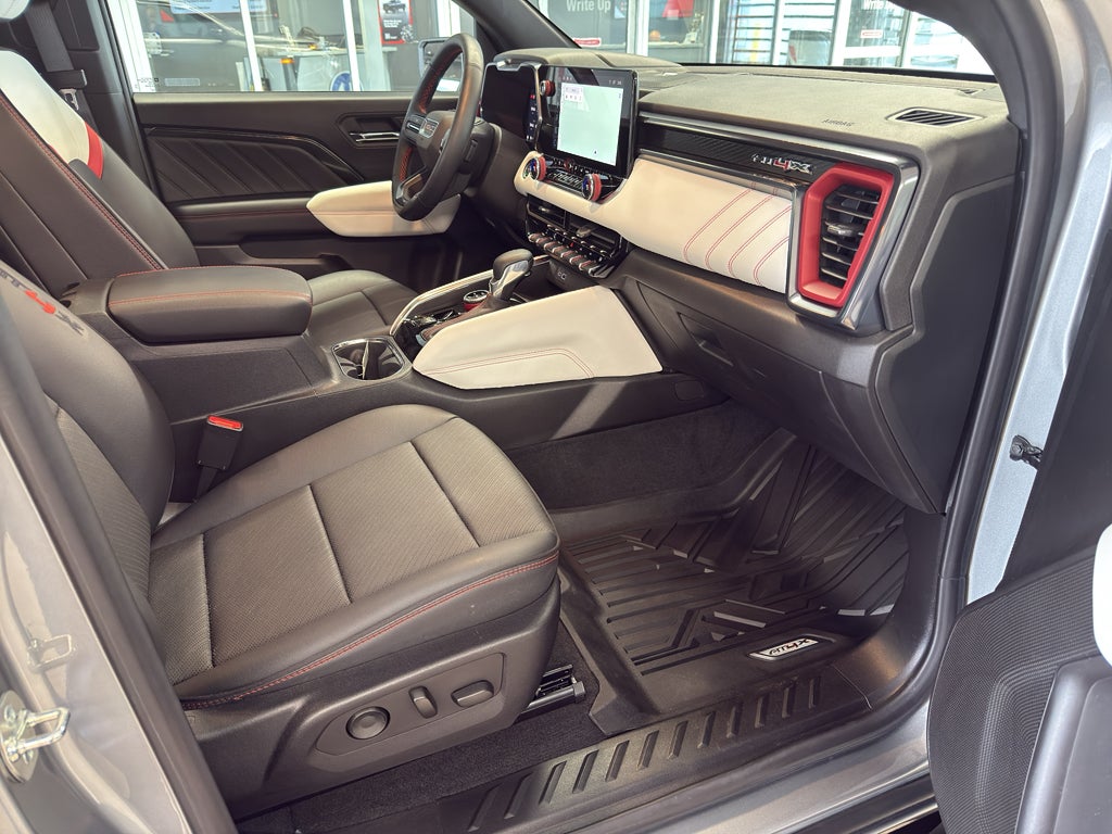 2024 GMC Canyon 4WD AT4X