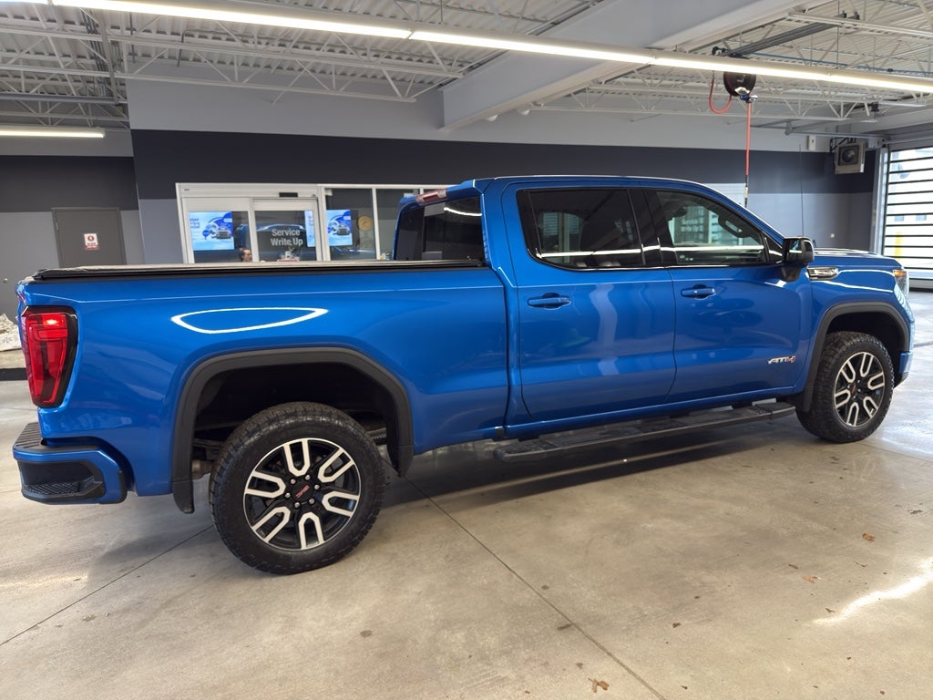 2022 GMC Sierra AT4