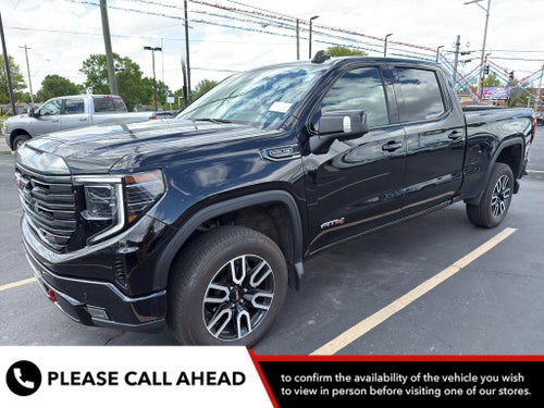 2023 GMC Sierra AT4