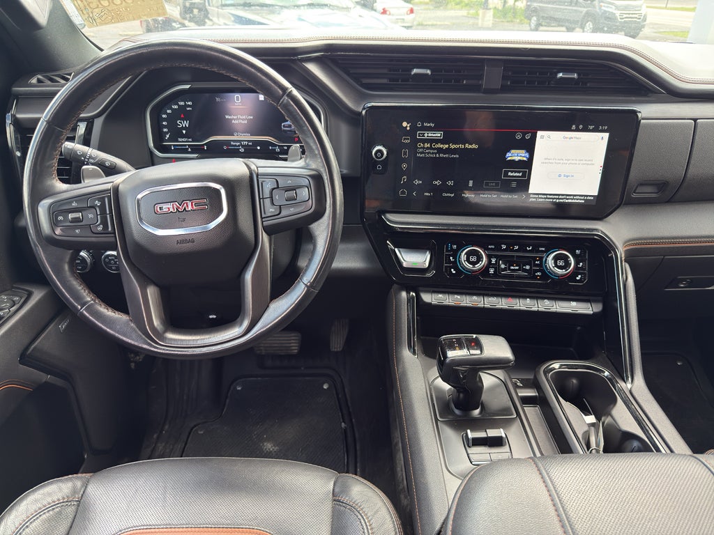 2023 GMC Sierra AT4