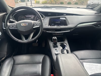 2021 Cadillac XT4 FWD Luxury