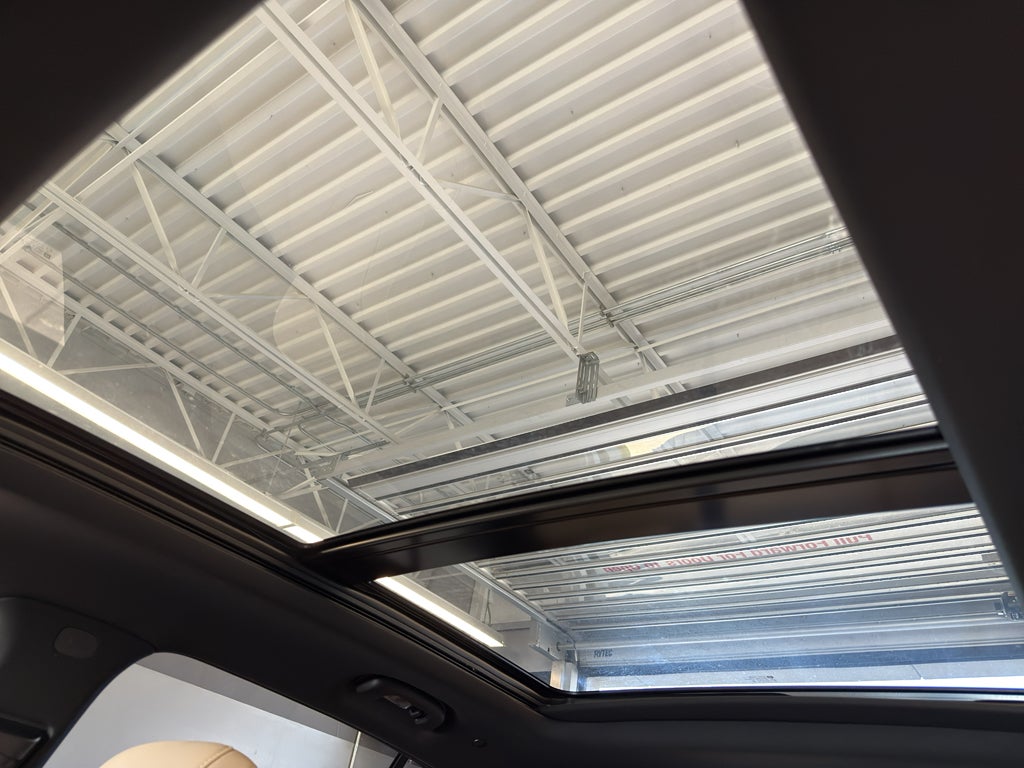 2024 Cadillac XT4 FWD Premium Luxury