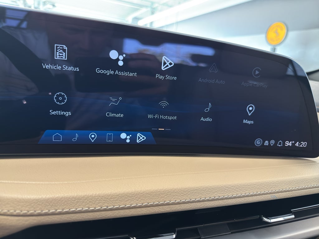 2024 Cadillac XT4 FWD Premium Luxury