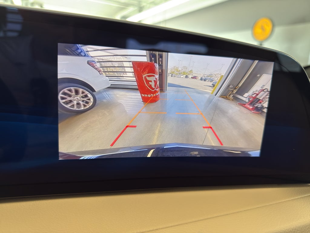 2024 Cadillac XT4 FWD Premium Luxury