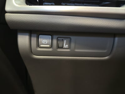 2024 Cadillac XT4 FWD Premium Luxury