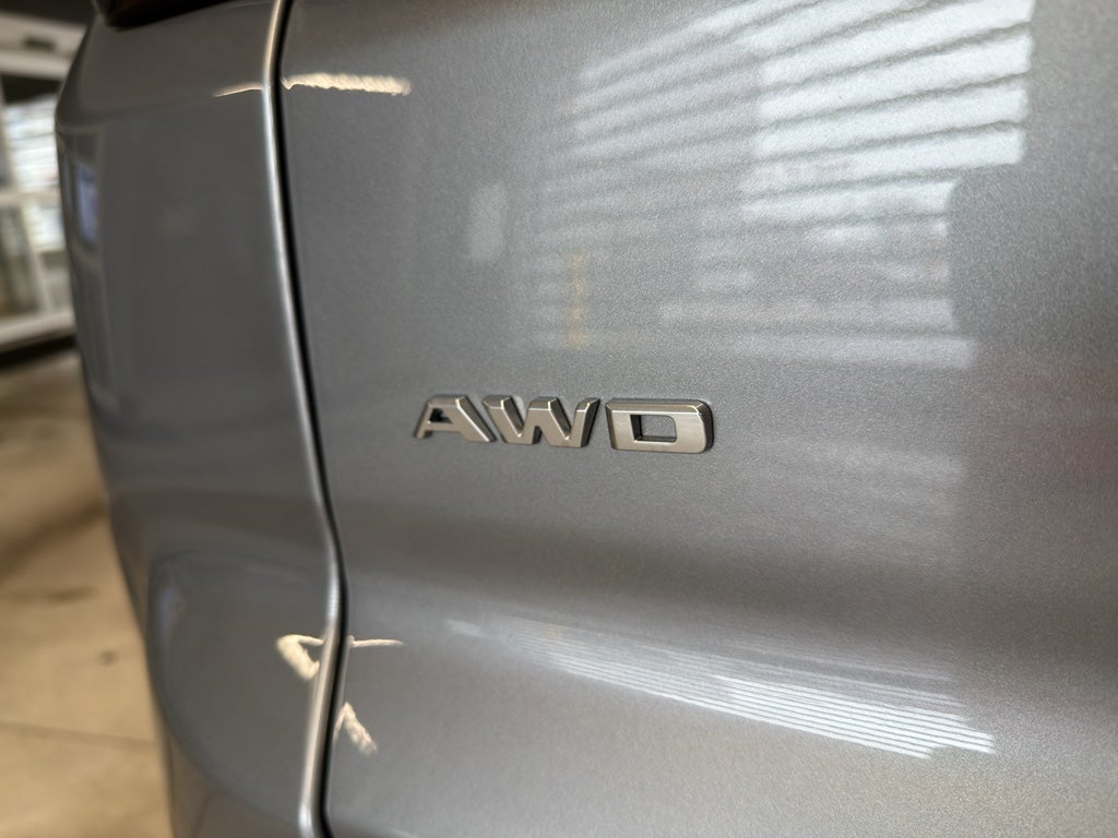 2023 Cadillac XT4 AWD Sport