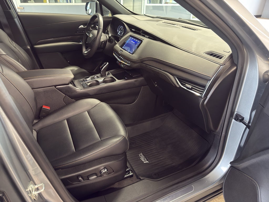 2023 Cadillac XT4 AWD Sport