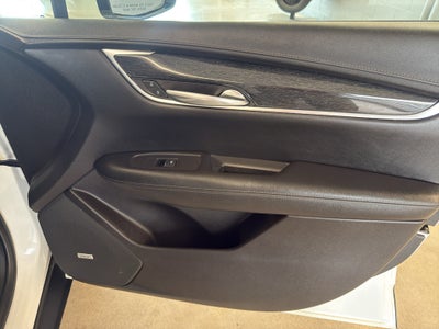 2022 Cadillac XT5 AWD Premium Luxury