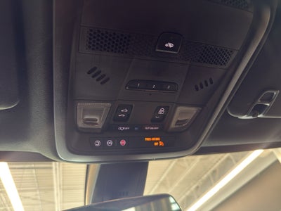 2022 Cadillac XT5 AWD Premium Luxury