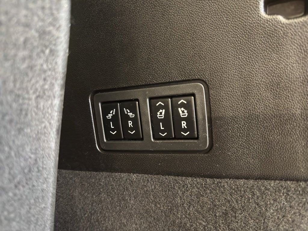 2024 Cadillac XT6 AWD Sport