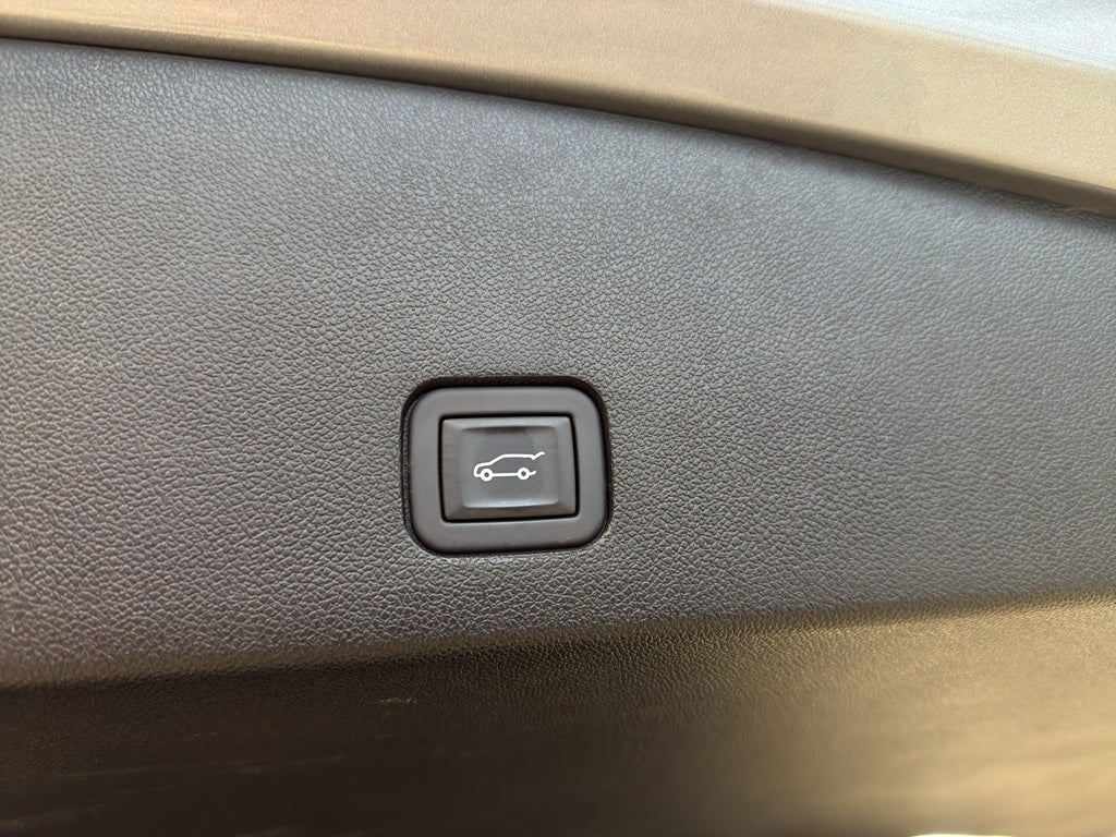 2024 Cadillac XT6 AWD Sport