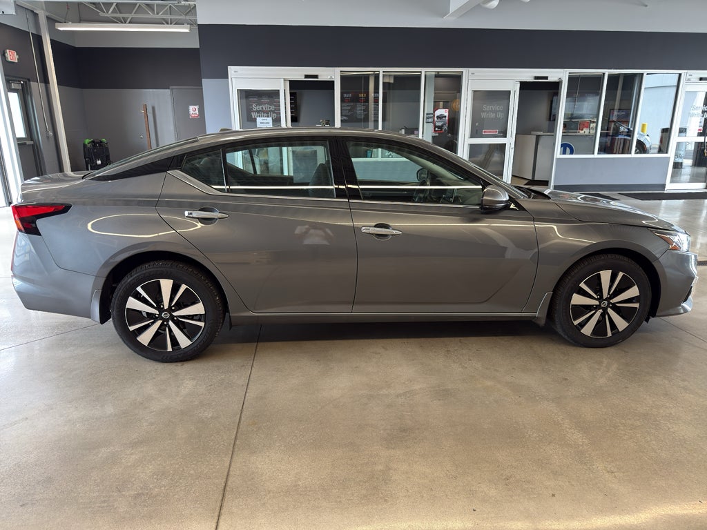 2021 Nissan Altima 2.5 SL