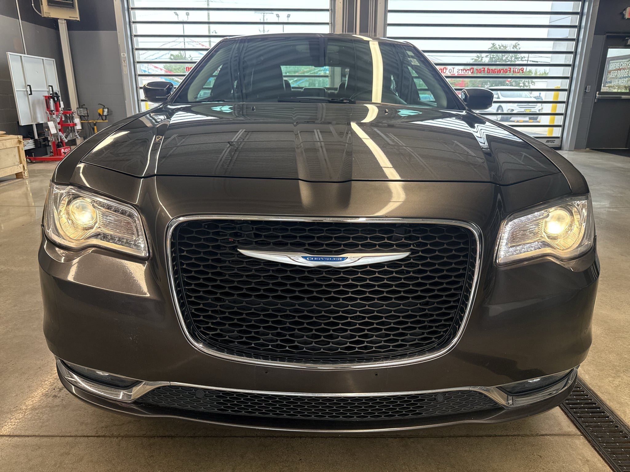2021 Chrysler 300 Touring L