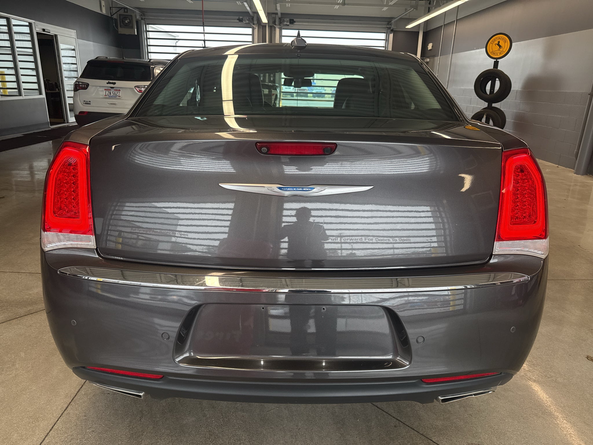 2021 Chrysler 300 Touring L