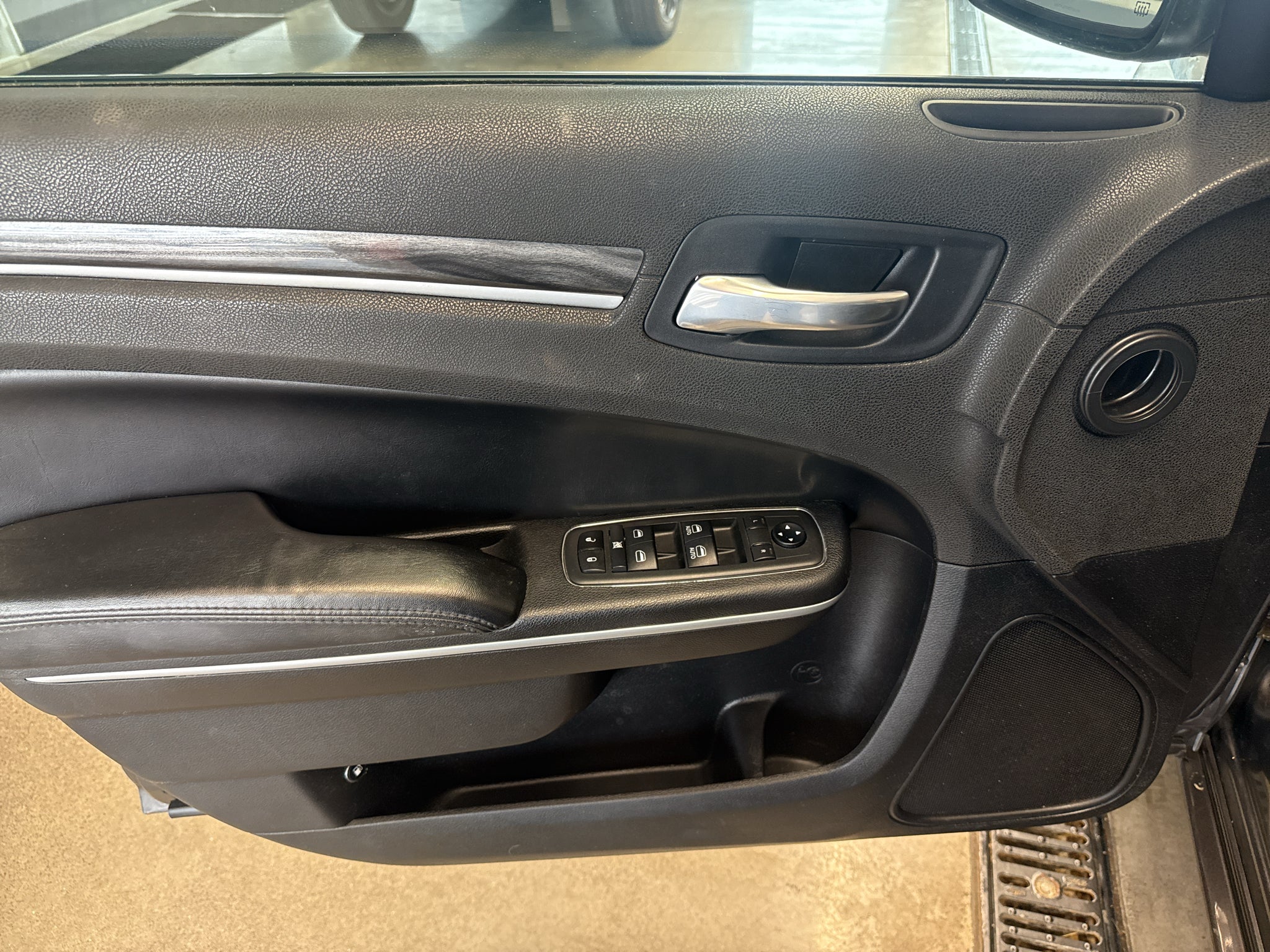 2021 Chrysler 300 Touring L