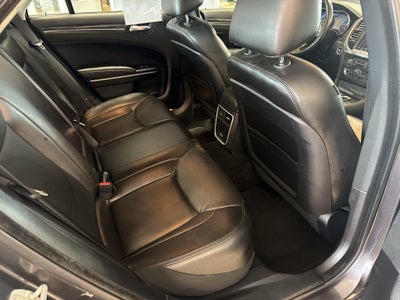 2021 Chrysler 300 Touring L